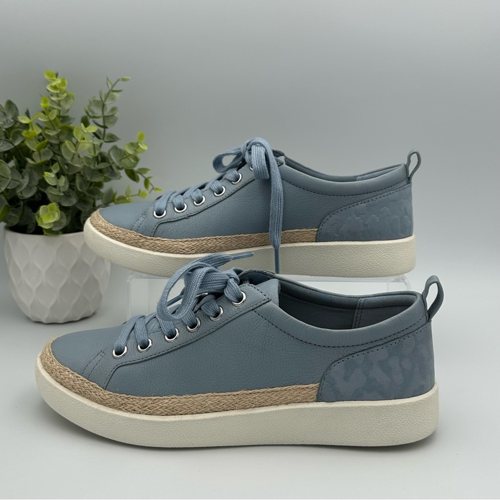 Vionic Women’s Winny Lace up Blue Leather Confort Sneakers Size 6.5 - Picture 9 of 10